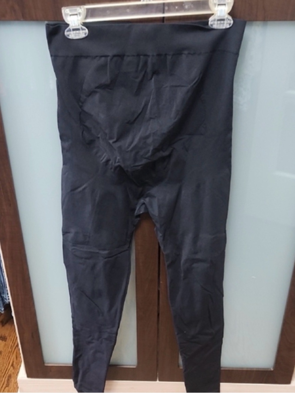 BLANQI Black Leggings Label Detail
